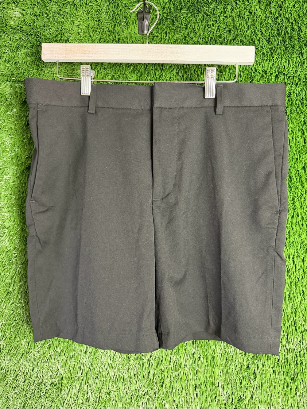 H&M Black Flat-Front Men’s Shorts